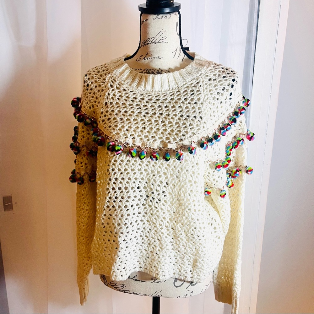 Blogger’s fav Haute Rogue Kelly Pom Pom Crocheted Sweater Sz M | NWT - Picture 4 of 11